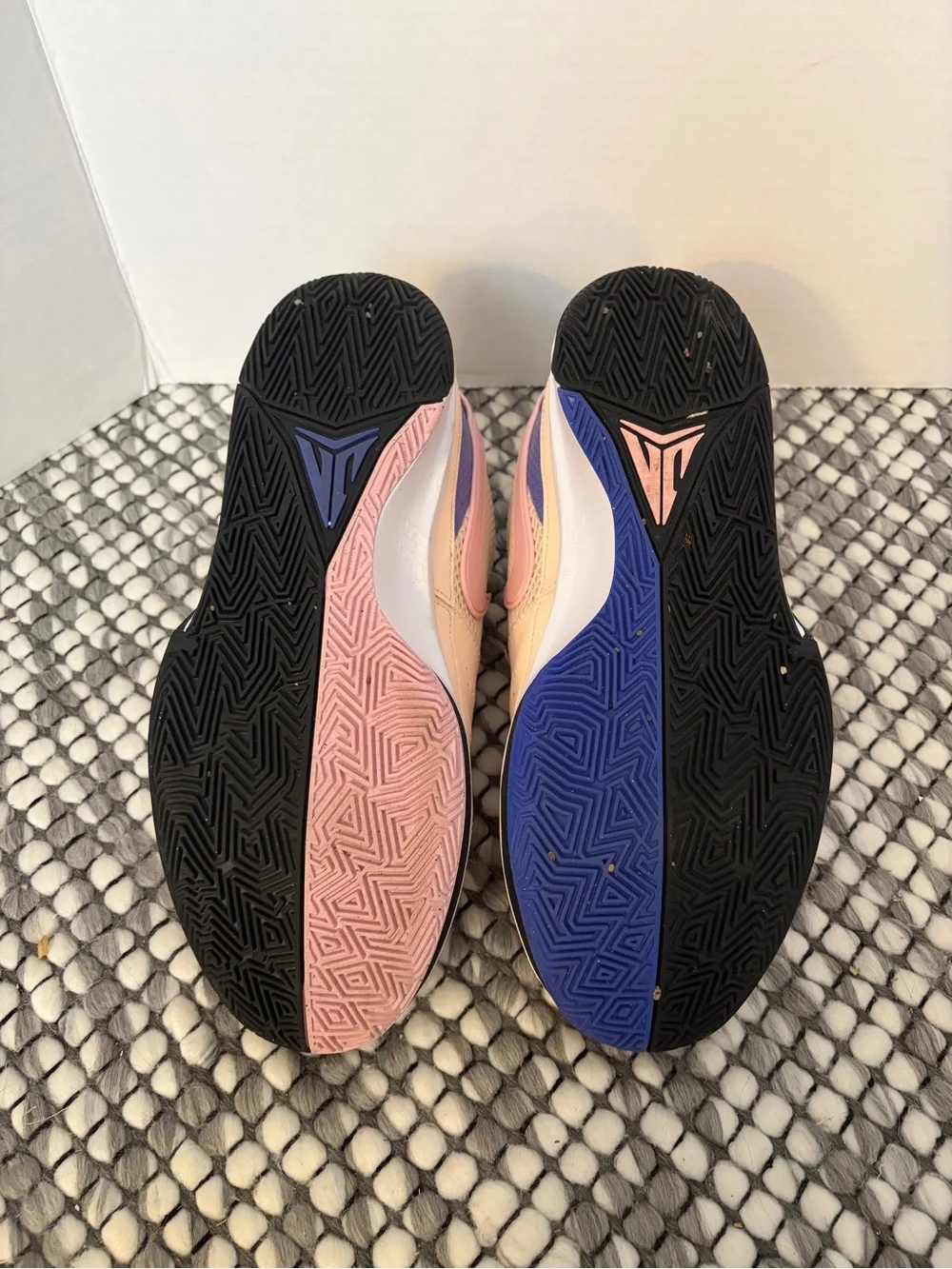 Nike this shoe